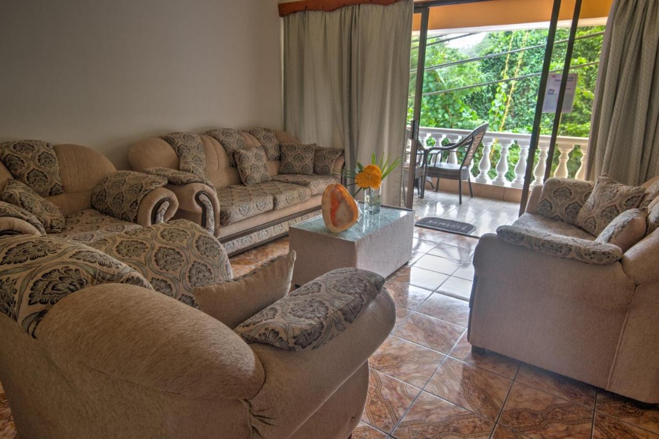 Pascalo Villa Apartment Такамака Экстерьер фото
